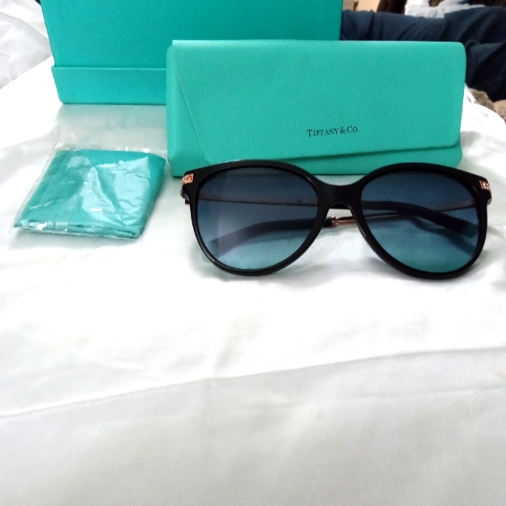 Tiffany and co sunglasses